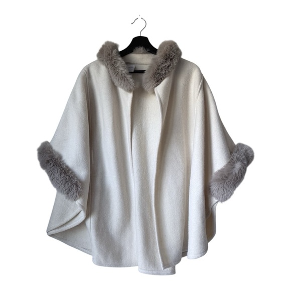 Northern Angel Jackets & Blazers - Northern Angel Ivory Faux Fur Trim Cape Coat Poncho L/XL